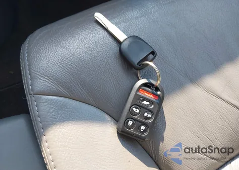 2010 Honda Odyssey Ex-L из США, поврежденный, VIN 5FNRL3H79AB079155